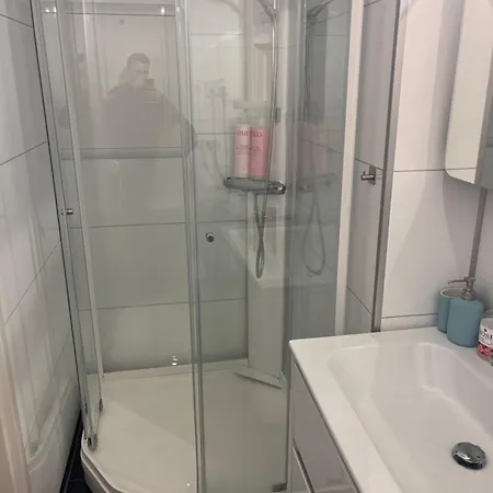 Arctic With Outdoor Jacuzzi 公寓 *