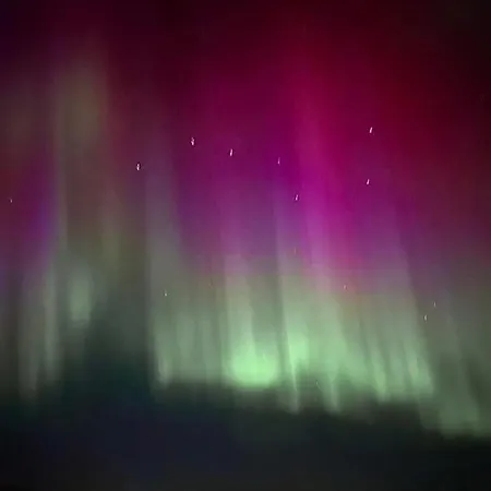 Arctic With Outdoor Jacuzzi Apartment